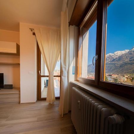 Blue Moon - Via Parigi Apartments Aosta Ngoại thất bức ảnh