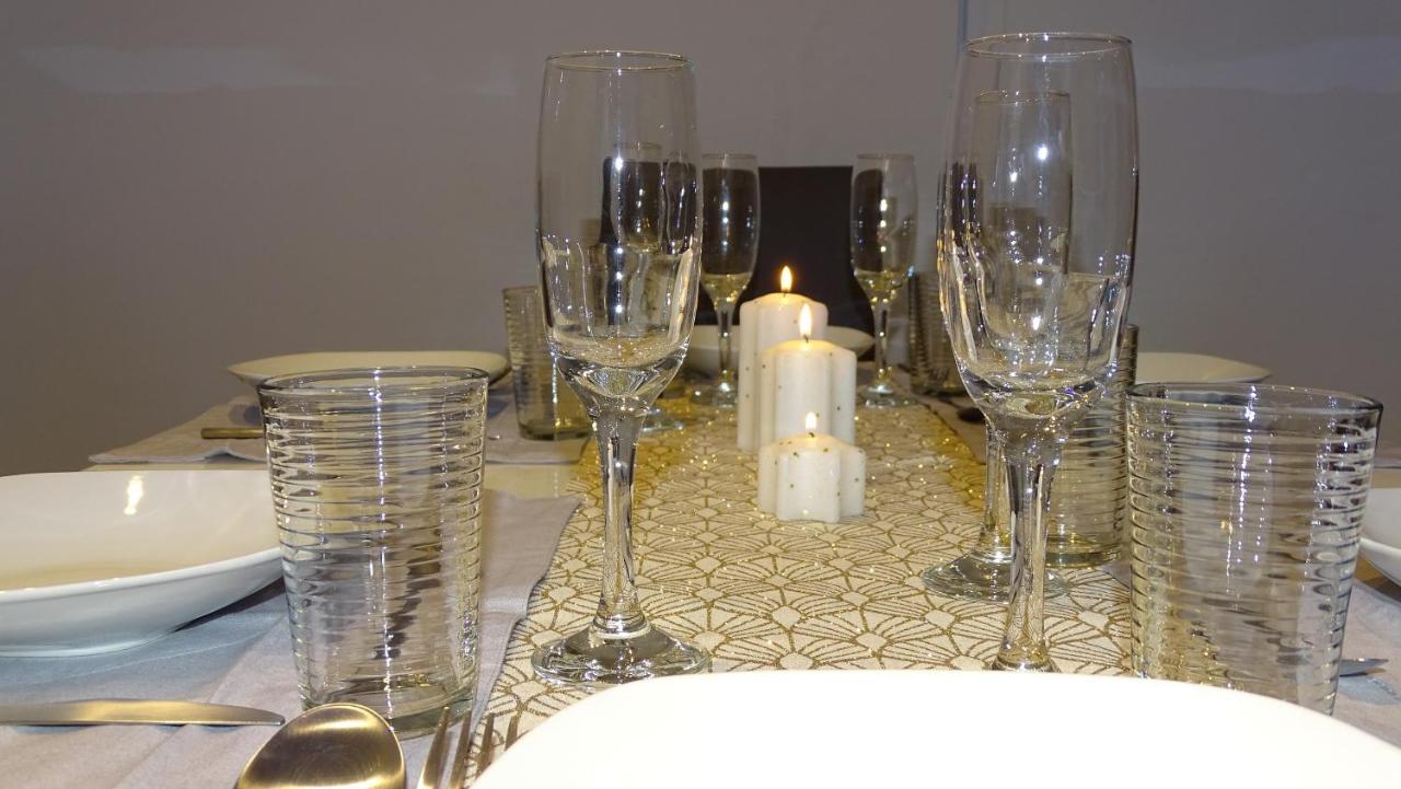 Blue Moon - Via Parigi Apartments Aosta Ngoại thất bức ảnh